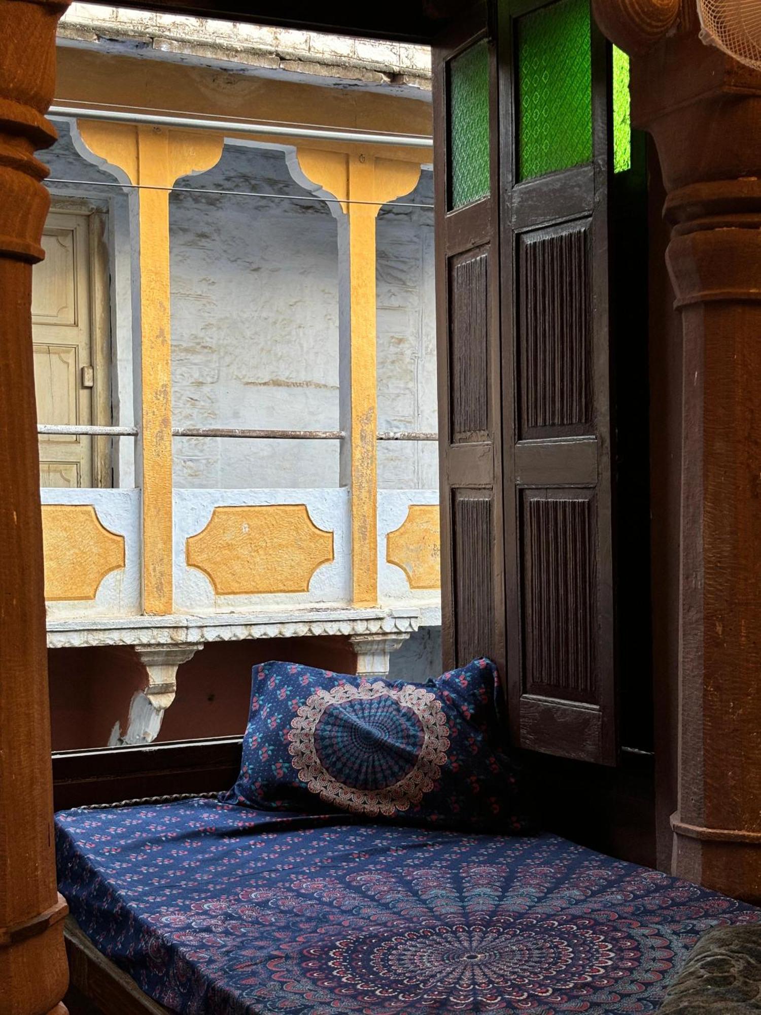 Blabla Hostel Джодхпур Экстерьер фото