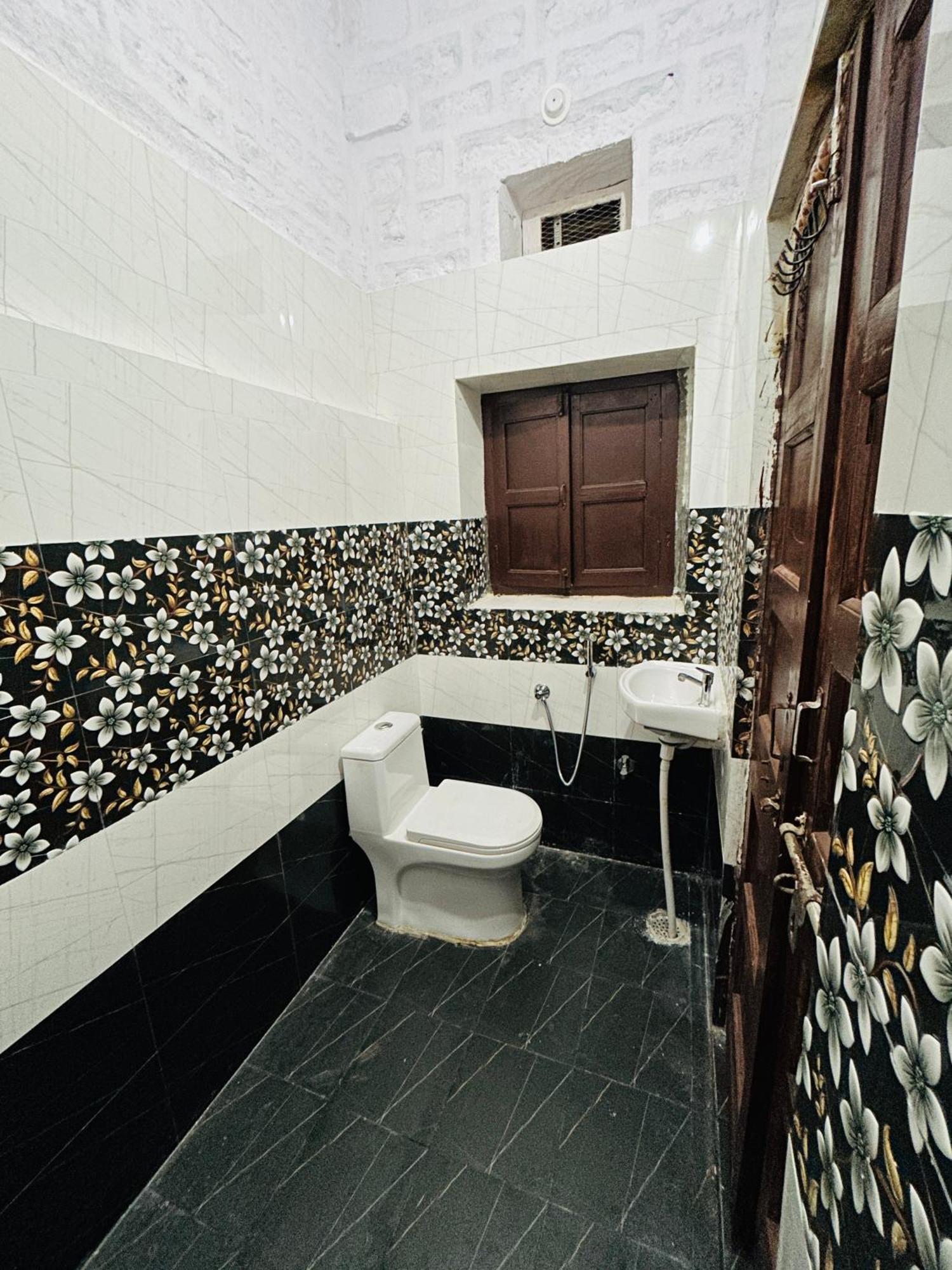Blabla Hostel Джодхпур Экстерьер фото
